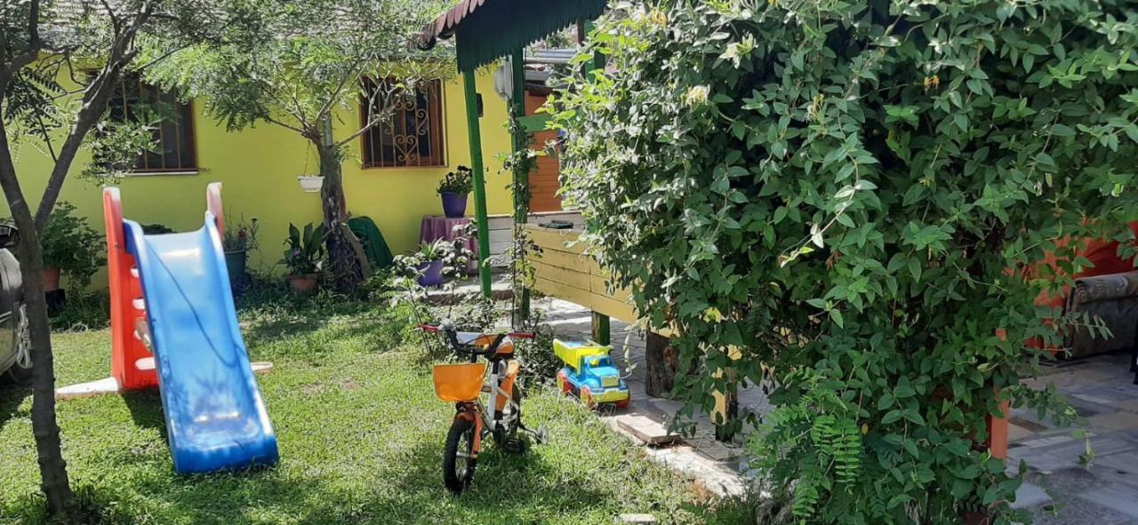 Kolonia E Artistave Velipojë Exterior foto