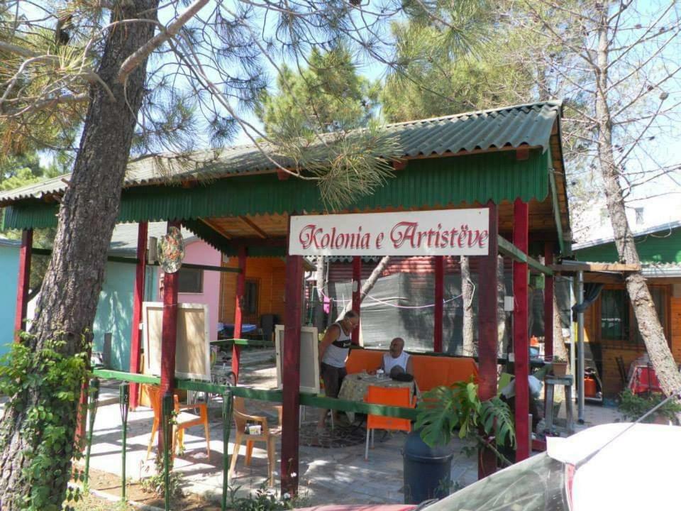Kolonia E Artistave Velipojë Exterior foto